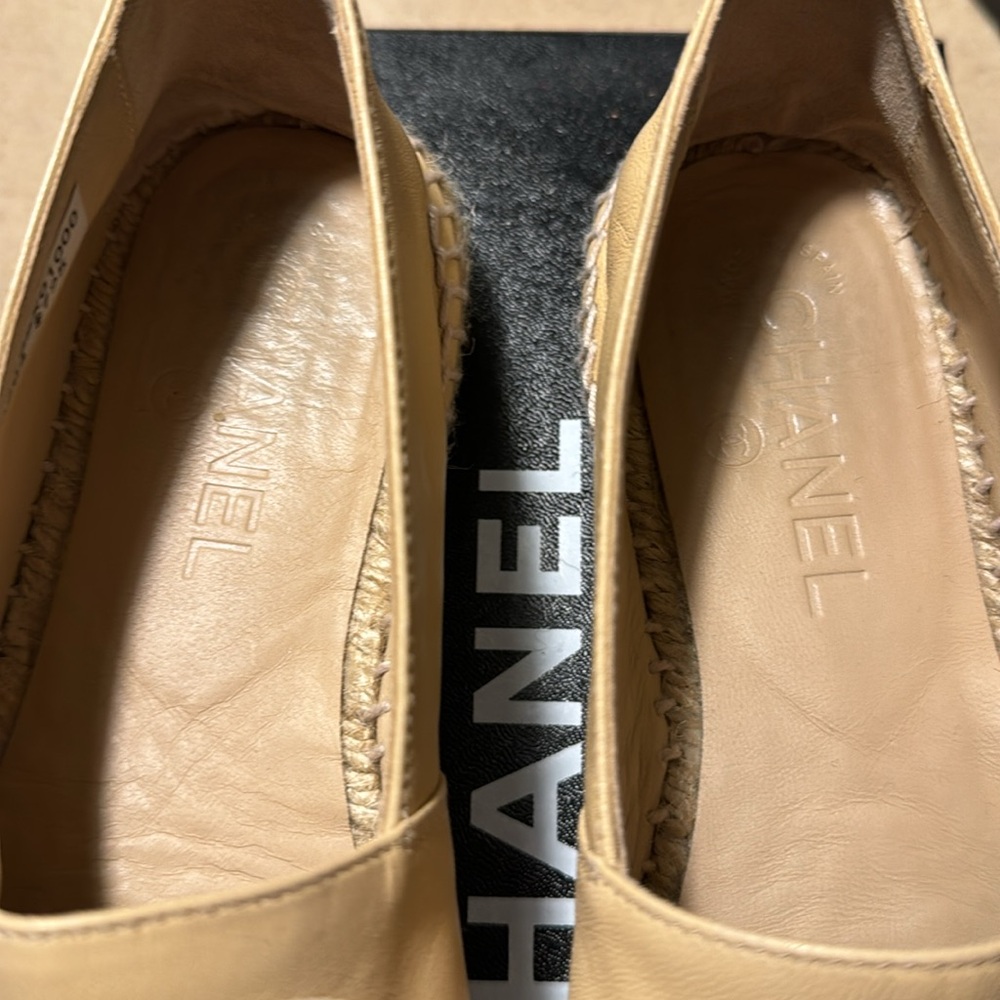 Chanel beige/black espadrilles AUTHENTIC - Picture 5 of 6